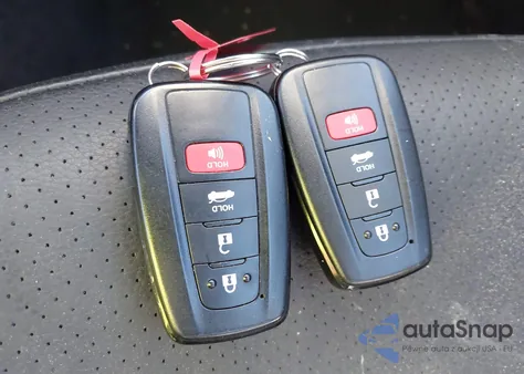 2021 Toyota Corolla Hybrid Le z USA, uszkodzony, nr VIN JTDEAMDE7MJ018687